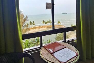 هتل Corus Paradise Resort Port Dickson