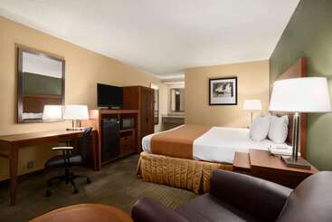 هتل Days Inn By Wyndham Jacksonville Airport