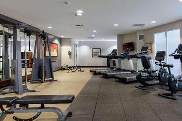 Doubletree By Hilton Hotel Savannah Airport