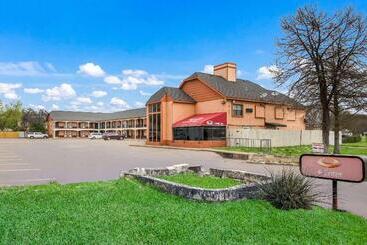 호텔 Econo Lodge Near The Domain   The Arboretum