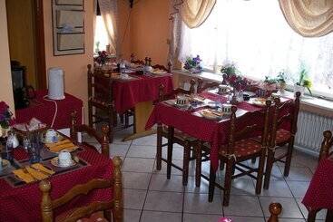 هتل Garni Djaran