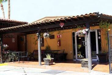 هتل Hacienda Del Indio