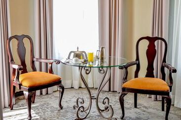 هتل Hilton Guatemala City
