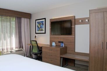هتل Holiday Inn Express South Burlington, An Ihg