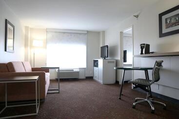هتل Holiday Inn O Hare Area, An Ihg