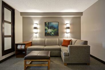 هتل Hyatt Place Miami Airport West/doral