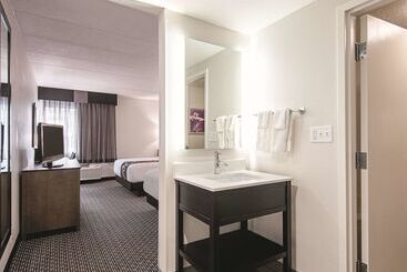 هتل La Quinta By Wyndham Portland