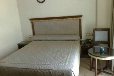 هتل Maamoura
