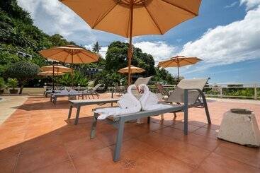 هتل Memory Karon Resort