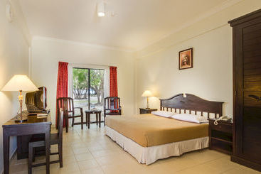 فندق eRYA by Suria Merang Holiday Park