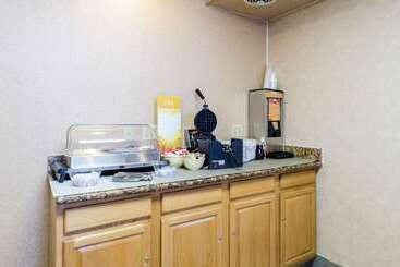 Hotel Quality Inn Chicopeespringfield