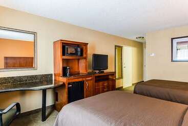 Hotel Quality Inn Chicopeespringfield