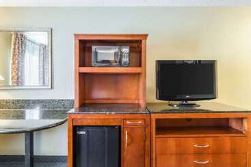 Hotel Quality Inn Chicopeespringfield