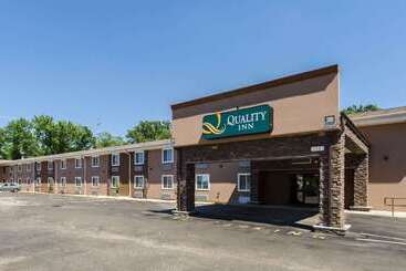 Hotel Quality Inn Chicopeespringfield