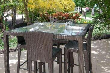 هتل Radisson Grenada Beach Resort