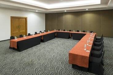 هتل Real Inn Mexicali