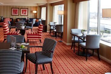 هتل Renaissance Boston Seaport