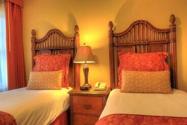 هتل Riverstone Condo Resort & Spa