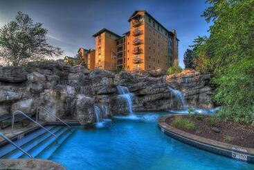 هتل Riverstone Condo Resort & Spa