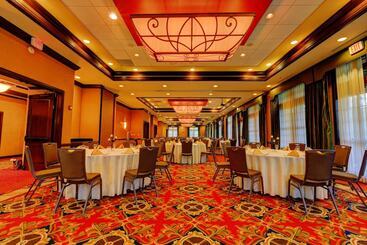 هتل Riverstone Condo Resort & Spa