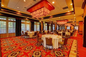 هتل Riverstone Condo Resort & Spa