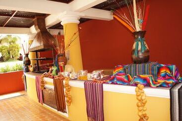 هتل Soleil La Antigua
