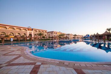 هتل Sunrise Mamlouk Palace Resort
