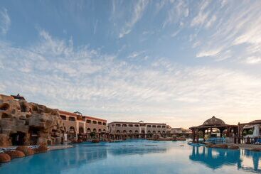 هتل Sunrise Mamlouk Palace Resort