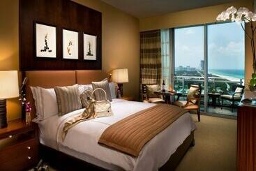 فندق The Ritzcarlton Bal Harbour, Miami