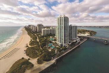 هتل The Ritzcarlton Bal Harbour, Miami