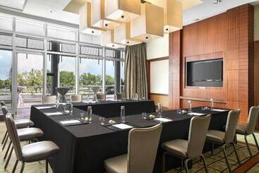 هتل The Ritzcarlton Bal Harbour, Miami