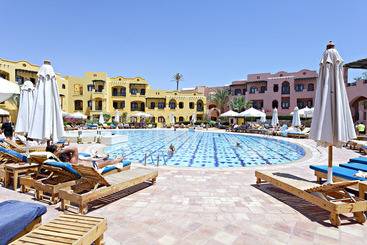 هتل Three Corners Rihana Resort El Gouna