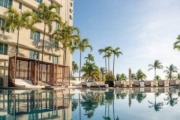 هتل Victor South Beach