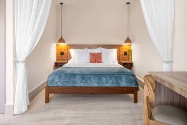 هتل Wyndham Palmas Beach And Golf Boutique Resort