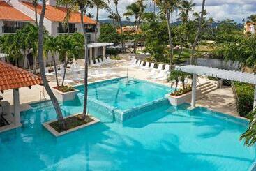 هتل Wyndham Palmas Beach And Golf Boutique Resort