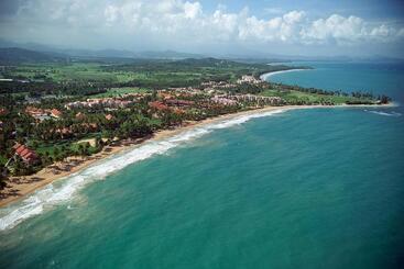 هتل Wyndham Palmas Beach And Golf Boutique Resort
