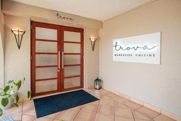 هتل Wyndham Palmas Beach And Golf Boutique Resort