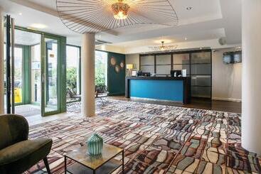 هتل Zenitude Hôtelrésidences Divonne Confort