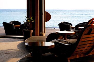 Kuredu Island Resort & Spa