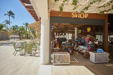 استراحتگاه Bahia Principe Grand Punta Cana - All Inclusive