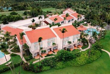 هتل Wyndham Palmas Beach And Golf Boutique Resort