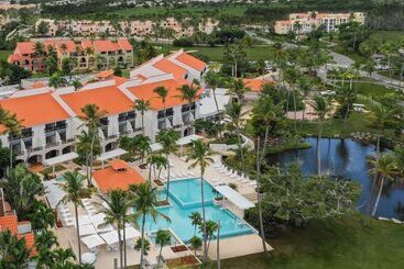 هتل Wyndham Palmas Beach And Golf Boutique Resort