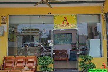 בית מלון כפרי Adamson Inn Penang