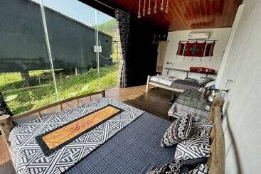 هتل Nguyen Shack Retreat Resort