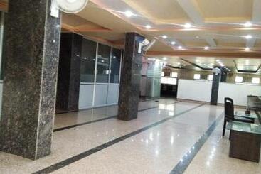 هتل Metro Inn
