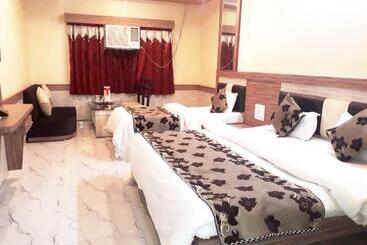 هتل Metro Inn