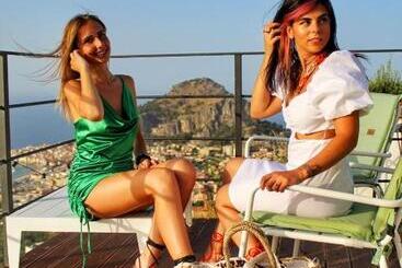 پانسیون Skyview Cefalù