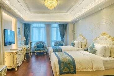 هتل Wyndham Grand Kunming East