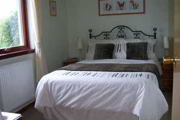 Glenshian Guest House Bed & Breakfast