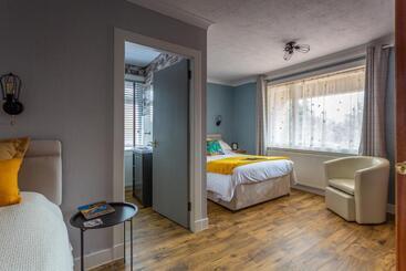مسافرخانه Braeburn Guesthouse